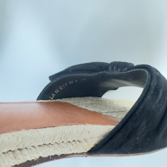 VALENTINO GARAVINI Women's Suede Slide Flat Sandals. IT40. - Picture 8 of 10